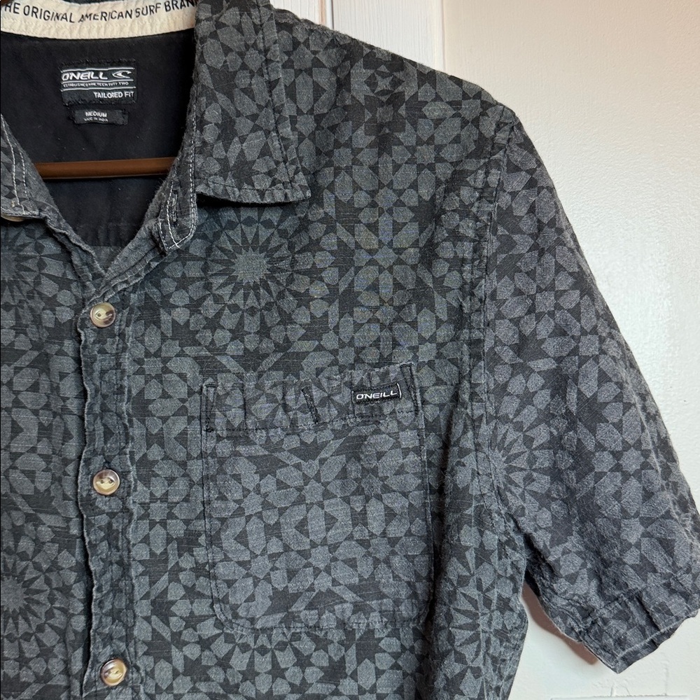 O'neill Men's Patterned Button Down Shirt - image 2